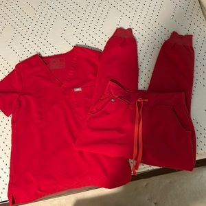 Figs Catarina top size S and Zamora joggers size S petite length